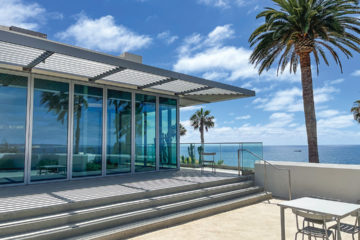 The new Museum of Contemporary Art in La Jolla has a wide panoramic ocean view