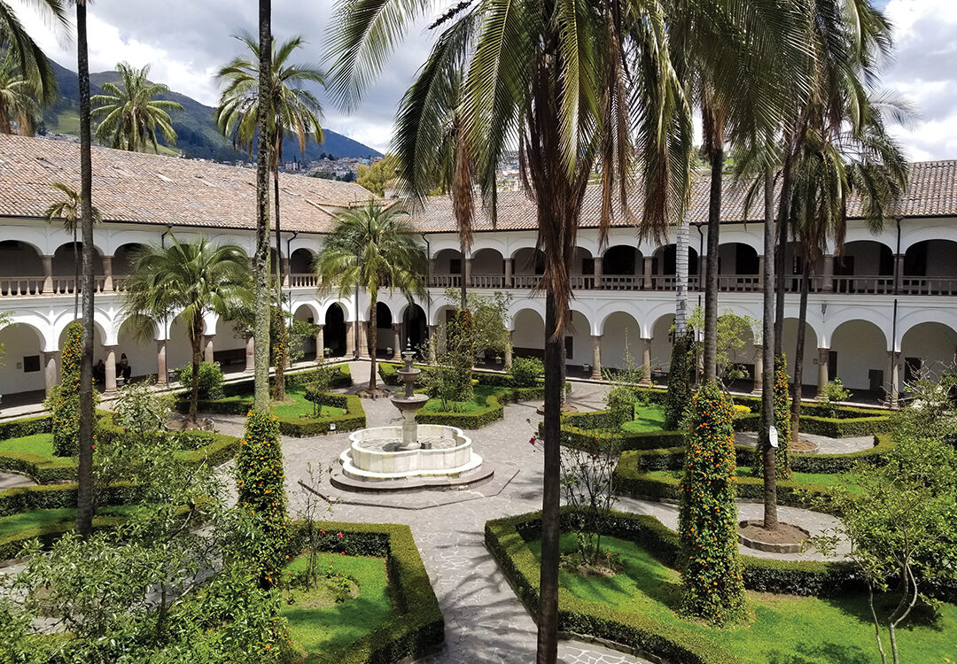 Both the Basilica and Convent of San Francisco stand in the middle of the historic center of Quito