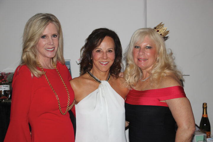 Lynn Debban, Lisa Kern, and Gina Jordan