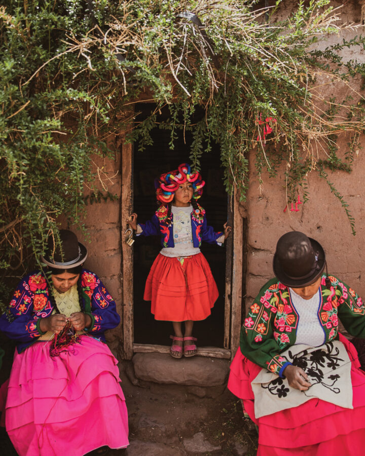 Indigenous people of the Lake Titicaca area in traditional clothing