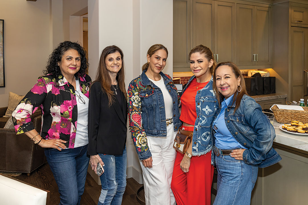 Letty Glass, Linda Sansone, Adriana Rodriguez, Nina Ovalle, and Rosalina Alvarado