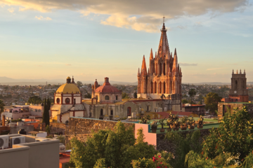 The neo-Gothic Parroquia de San Miguel Arcangel, built in the 17th century, is the focal point of San Miguel de Allende