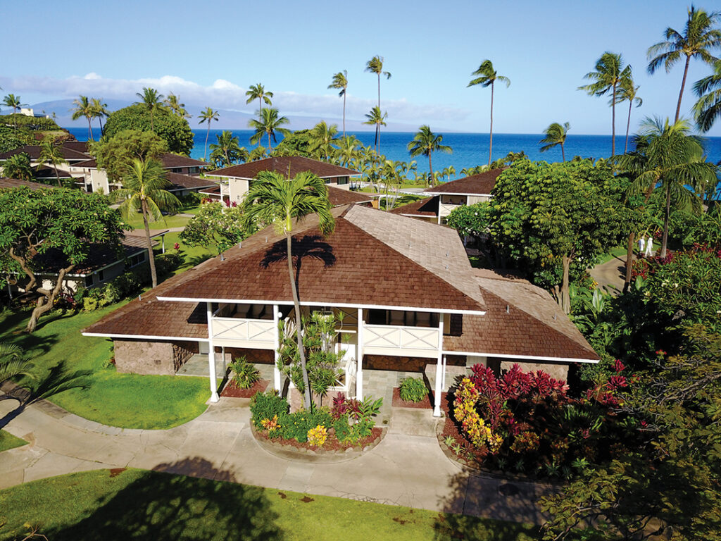 Royal Lahaina Resort & Bungalows
