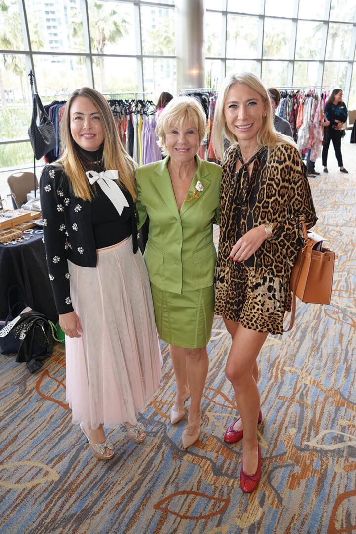 Amber Yoo, Lezlie Reynales, and Irina Shkov