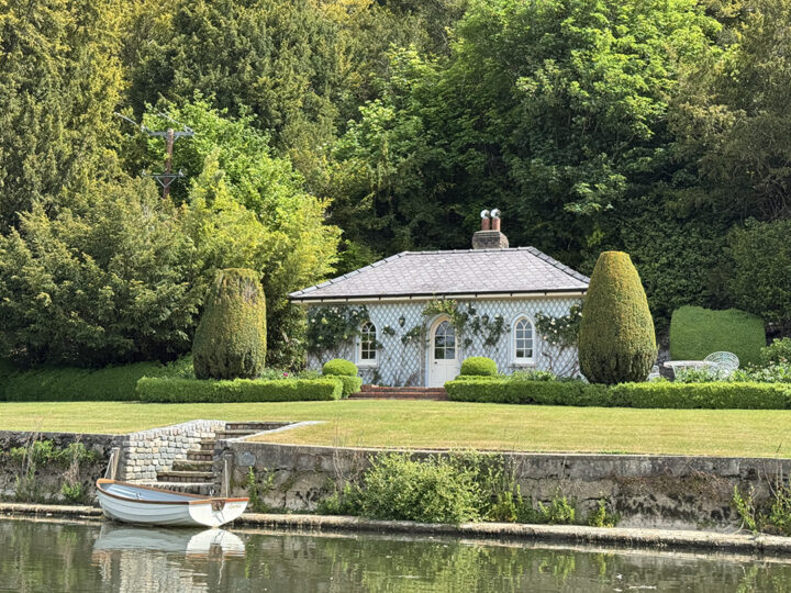 Boat trips provide a view of picturesque cottages along the Thames