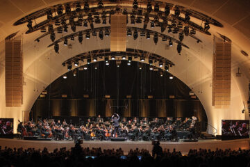 San Diego Symphony Orchestra with Music Director Rafael Payare