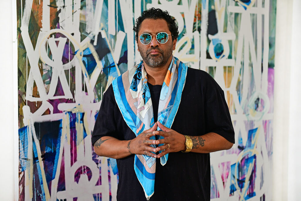 Retna