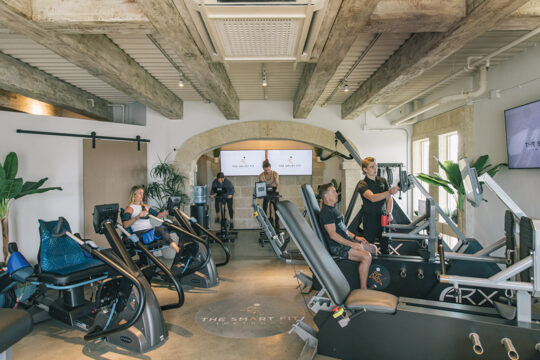 Readers’ Choice, Gym & Specialty Workout Studio: The Smart Fit Method The Smart Fit Method, with locations in Rancho Santa Fe, La Jolla, Cardiff, and Carlsbad, is a personalized fitness system combining strength training, hormonal optimization, fat burning, and recovery technologies. Using AI-driven equipment and expert trainers, results are tracked through body scans, strength, and cardiovascular gains. Ideal for all ages, it especially supports healthy aging and longevity