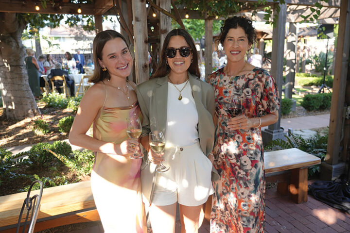 Ellie Misuraca, Natalie Borton, Niki Potter