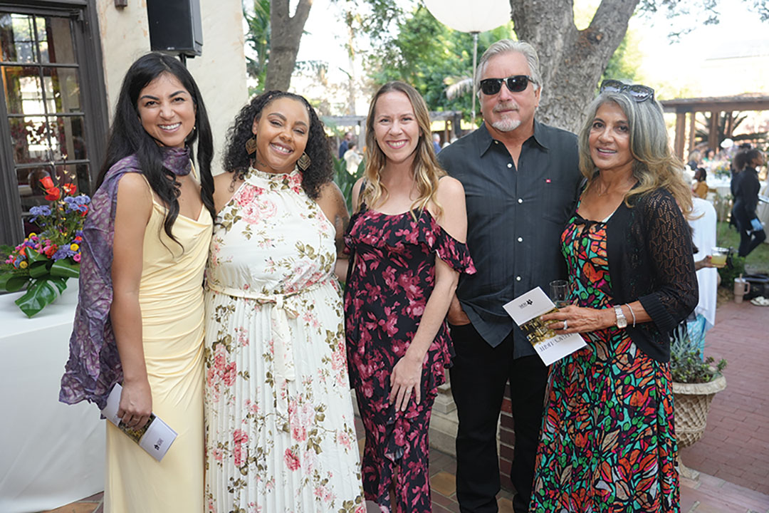 Zoe Delmavaz, Keelin Washington, Hanna Verances, and Dewain and Aneesa Baker