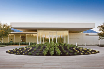 Sunnylands is the former home of Ambassadors Walter and Leonore Annenberg. Today, the estate is a venue for high-level convenings and international diplomacy. Take a guided tour to learn about its history, art, and architecture, or explore Sunnylands Center & Gardens