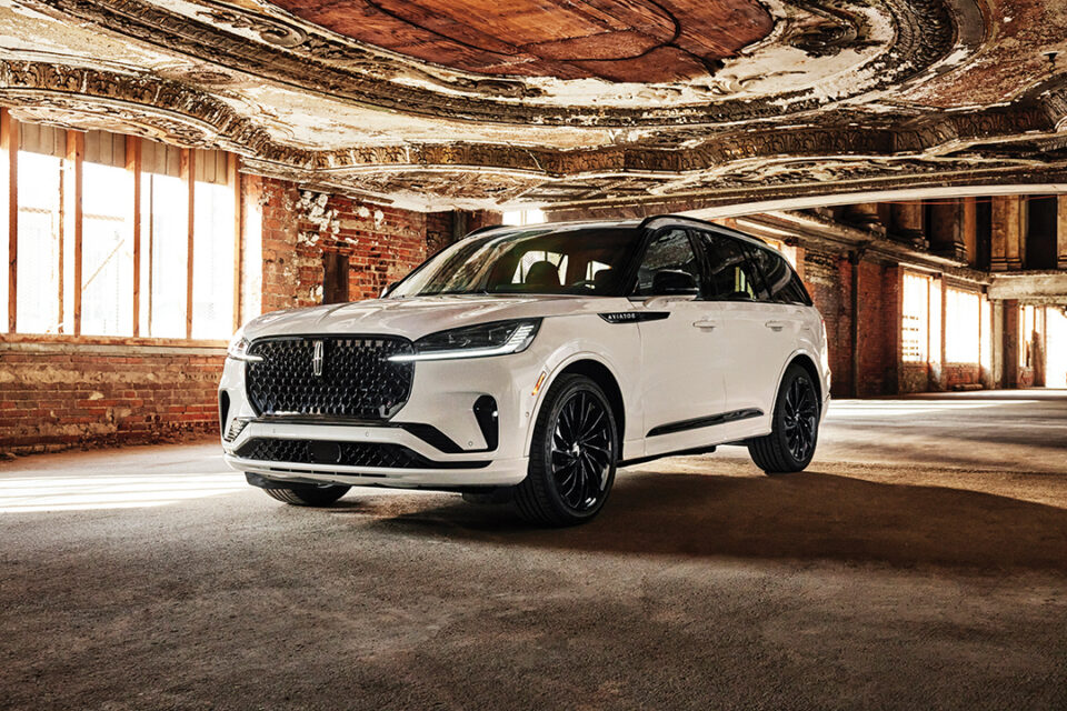 Car Review: 2026 Lincoln Aviator Black Label — Ranch & Coast Magazine
