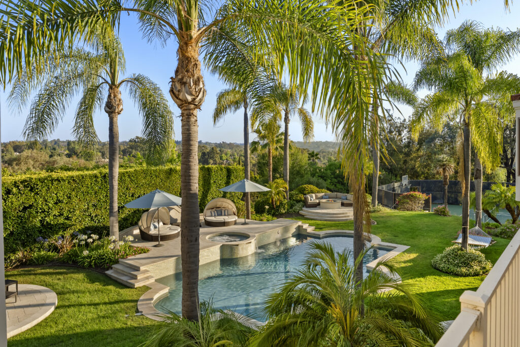 New to the market in Fairbanks Ranch, 6479 Calle Del Alcazar is listed for $8,495,000