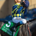 Natalie 'Jill' Baffert's Bottle of Rouge and hall of fame jockey Mike Smith beat favored stablemate Explora (Juan Hernandez up) in the Grade I $300,000 Del Mar Debutante Saturday, September 6, 2025, at Del Mar Thoroughbred Club, Del Mar, CA. Both fillies are trained by Baffert's husband, Bob Baffert. Benoit Photo