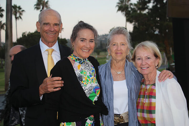 Bryce and Sue Rhodes, Wendy McWethy, and Linn Walker