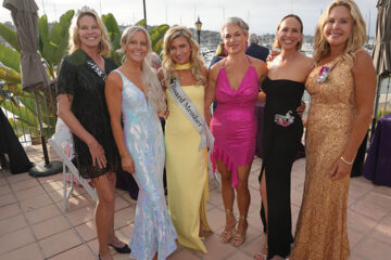 Tricia Howell, Ann King, Beth Murray, Emily O'Gorman, Ilona Kadar, and Jennifer Knightly